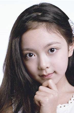 周波儿的个人资料